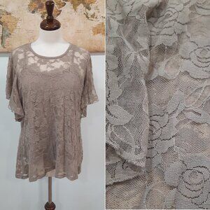 Vtg Y2K flowy lace shirt set - Shannon Ford brand